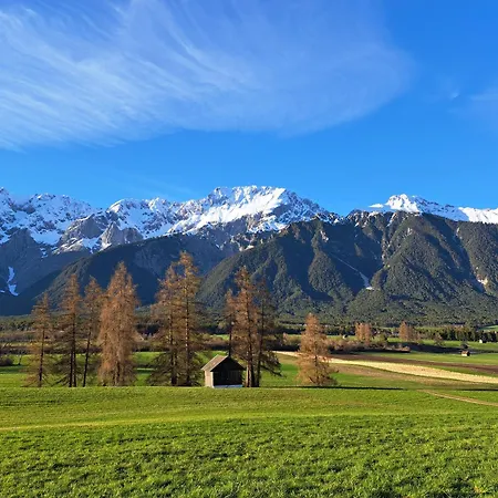 Daire Bacher's Am Sonnenplateau Mieming